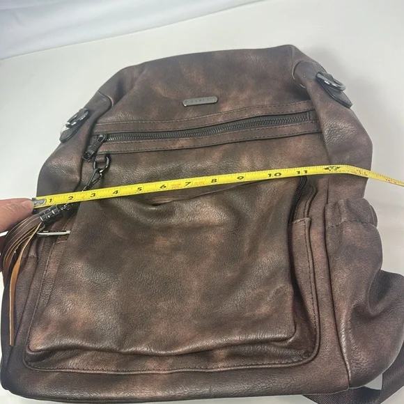 Cluci Travel Fashion Leather Designer Women's Large Backpack - Picture 10 of 16